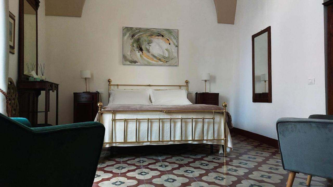 Palazzo Megha Suite & Breakfast Palmariggi Eksteriør bilde