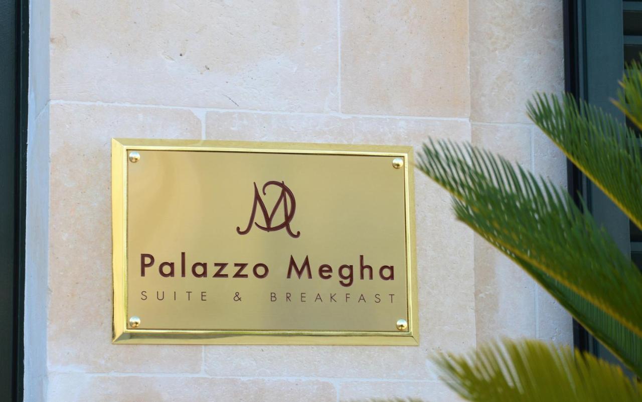 Palazzo Megha Suite & Breakfast Palmariggi Eksteriør bilde